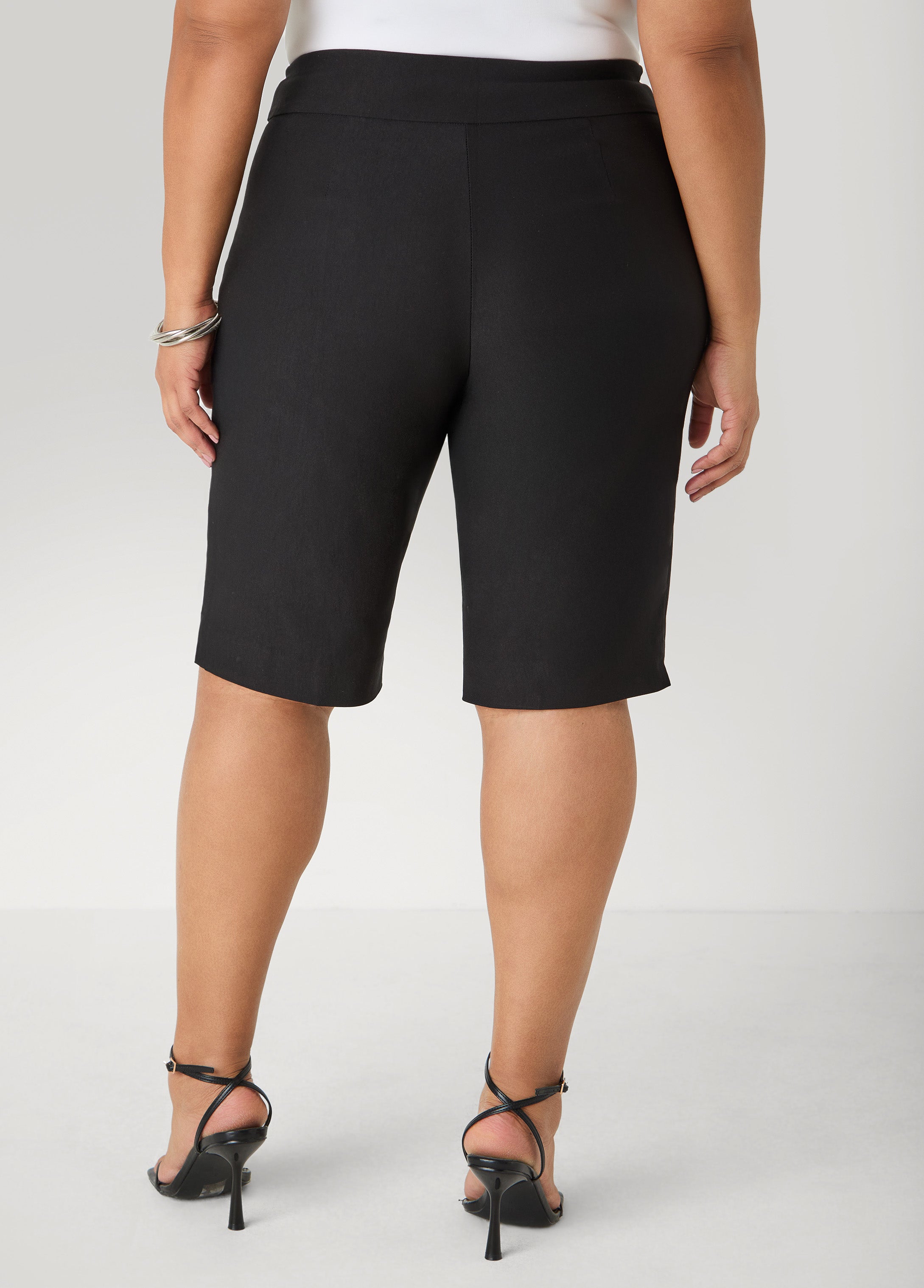 Millennium Slip On Bermuda Shorts