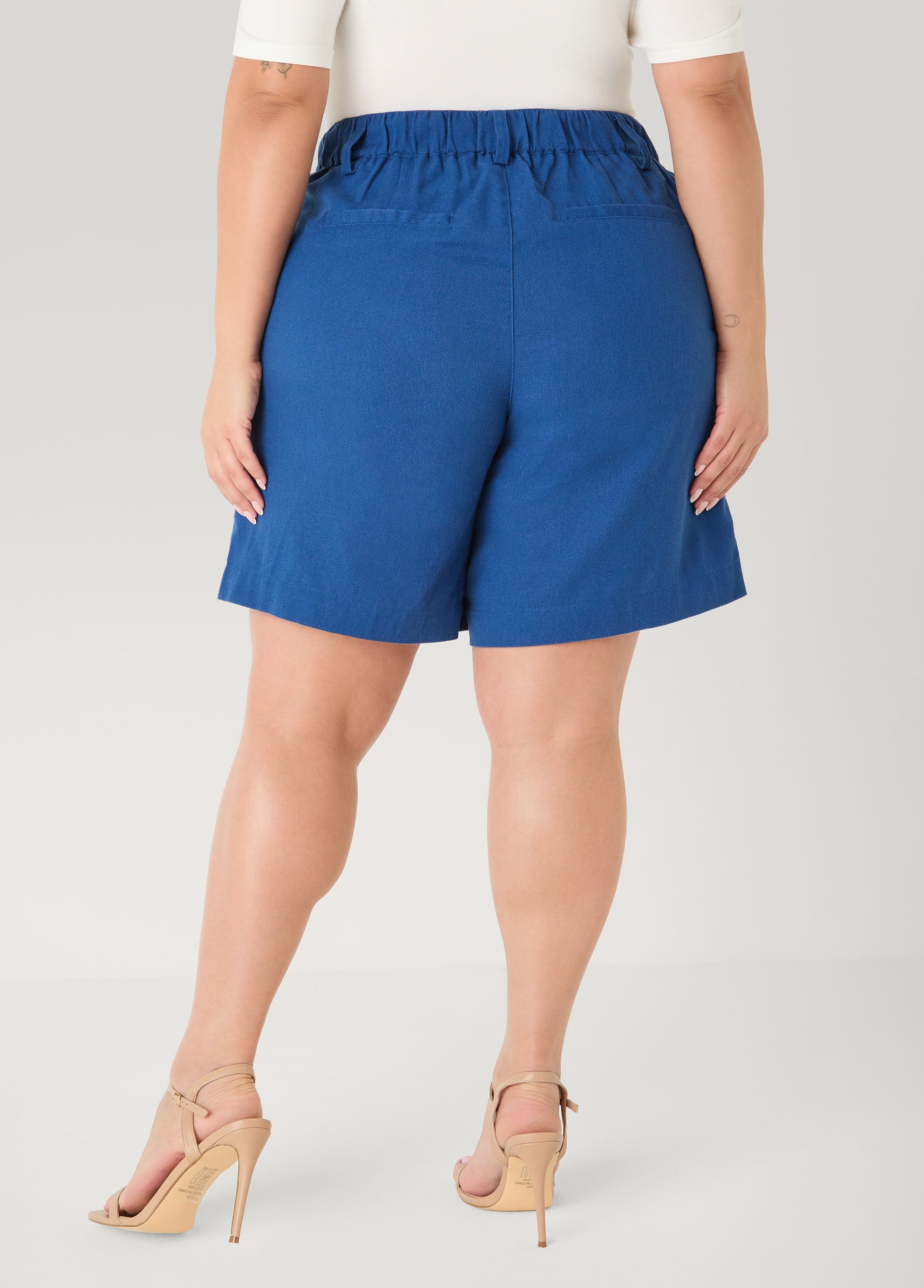 Pleated Linen Blend Shorts